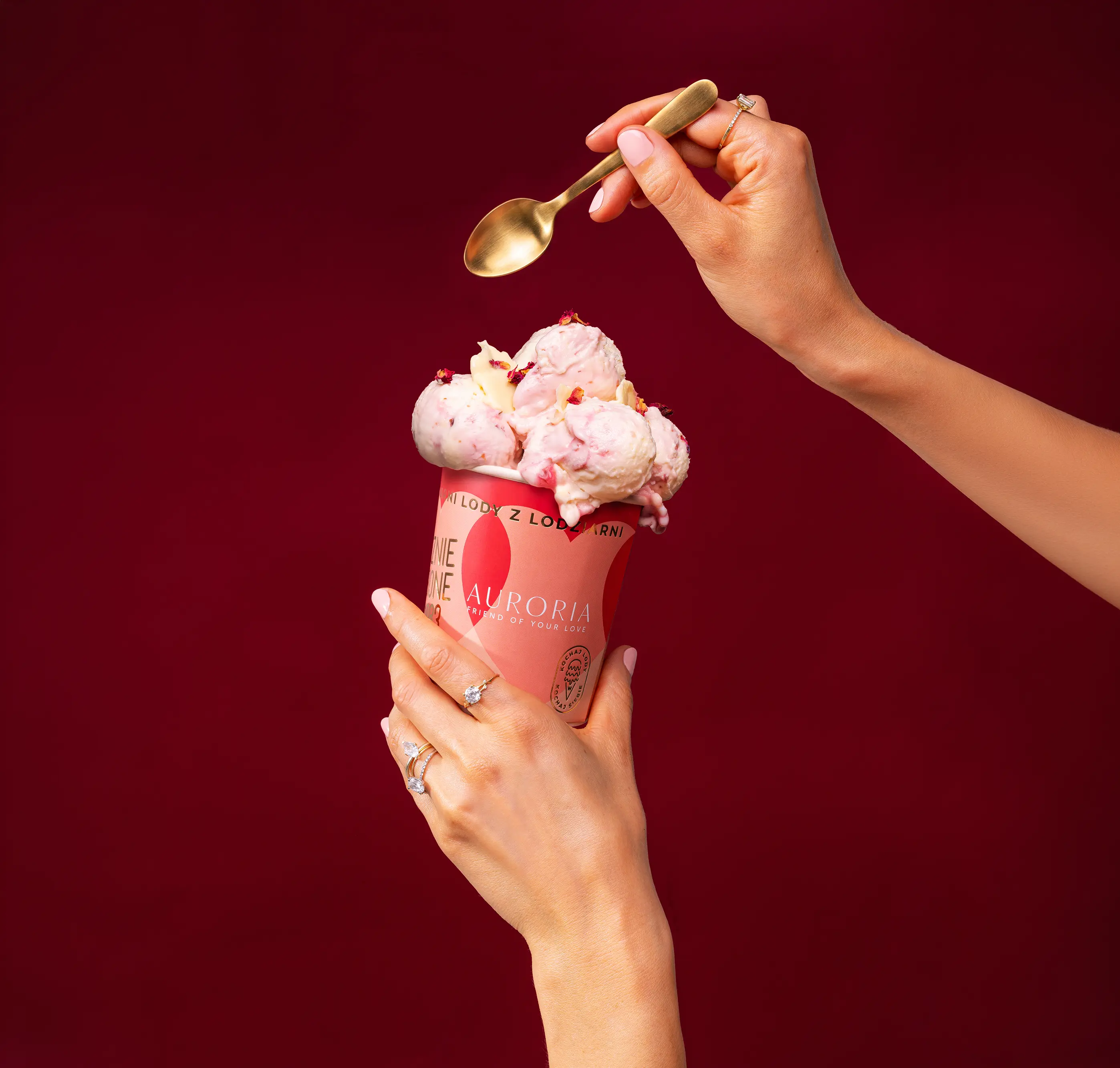 Mascarpone i biała czekolada
